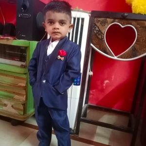 Meet your Posher, Riyaz